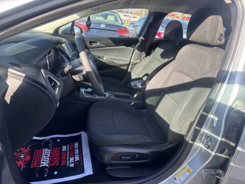 2017 Chevrolet Cruze LT Auto