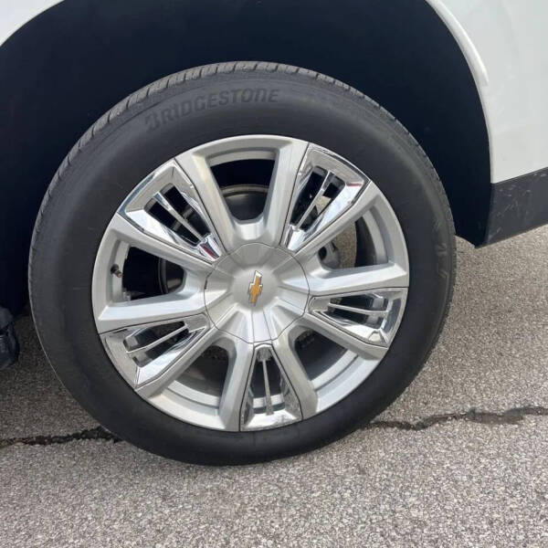 2021 Chevrolet Suburban LT