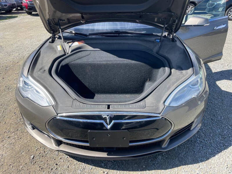2015 Tesla Model S P85D