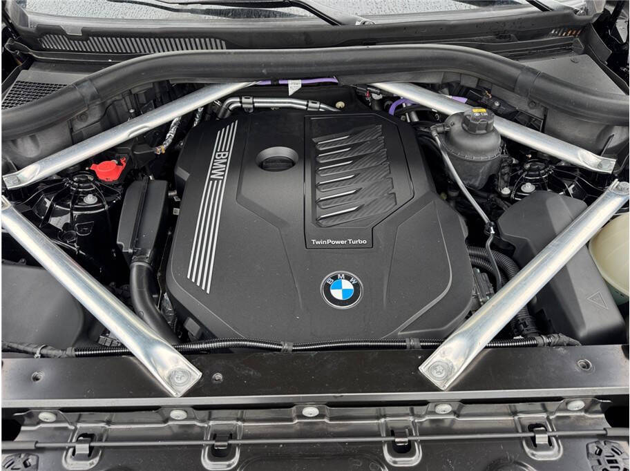 2022-bmw-x5-xdrive40i-awd-4dr-sports-activity-vehicle.jpg