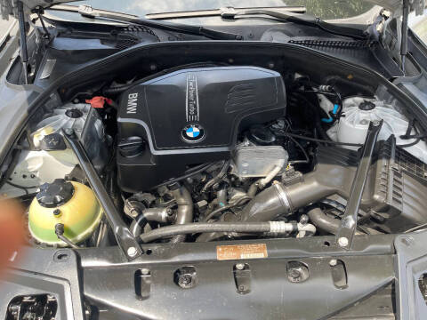 2012 BMW 5 Series 528i