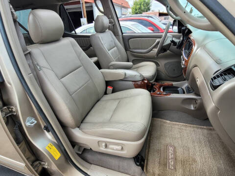 2005 Toyota Sequoia Limited