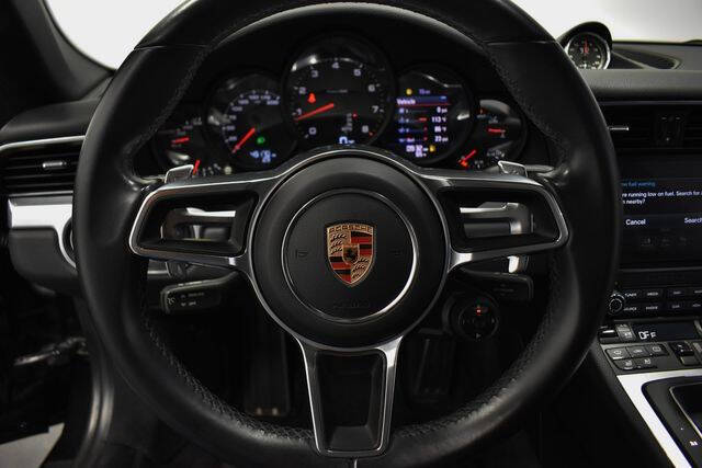 2017 Porsche 911 Carrera 4S