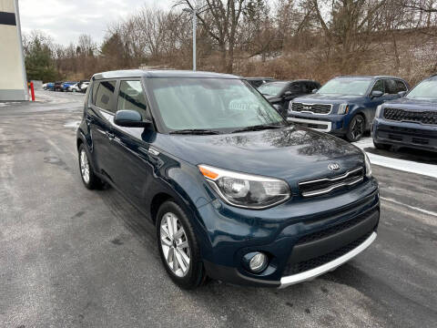 2017 Kia Soul +