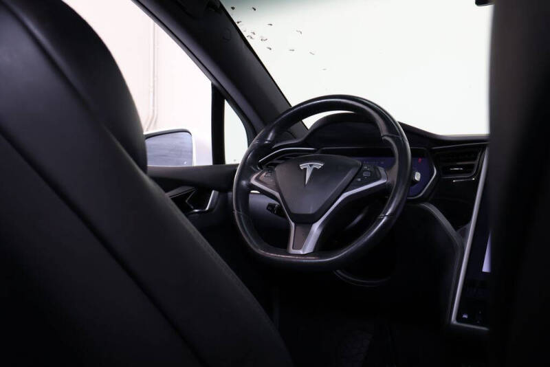 2018 Tesla Model X 75D