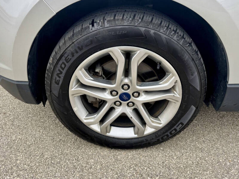 2016 Ford Edge Titanium