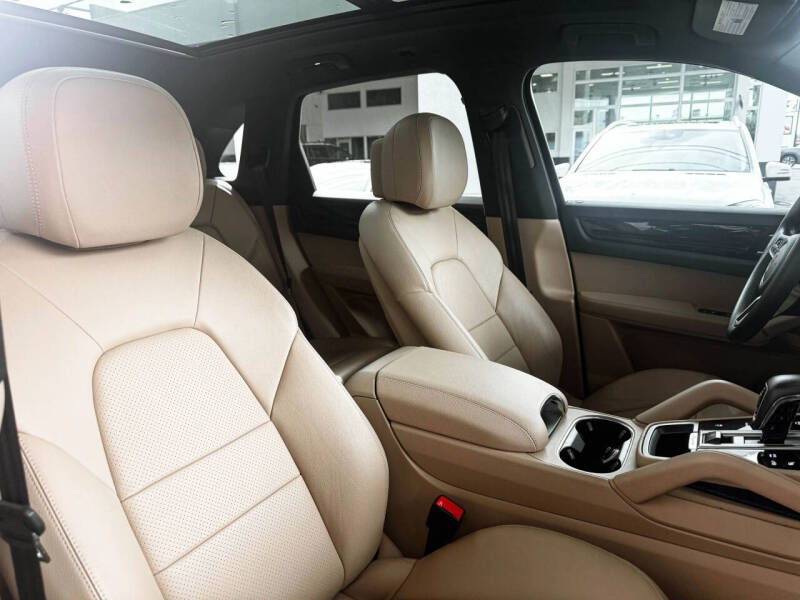 2020 Porsche Cayenne