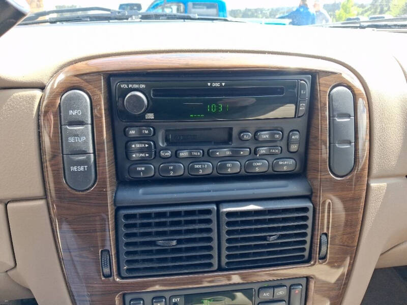 2004 Ford Explorer Eddie Bauer