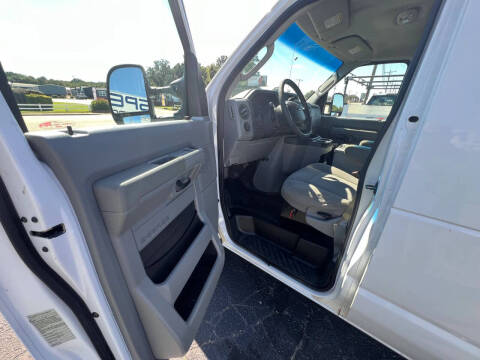 2011 Ford E-Series E-150