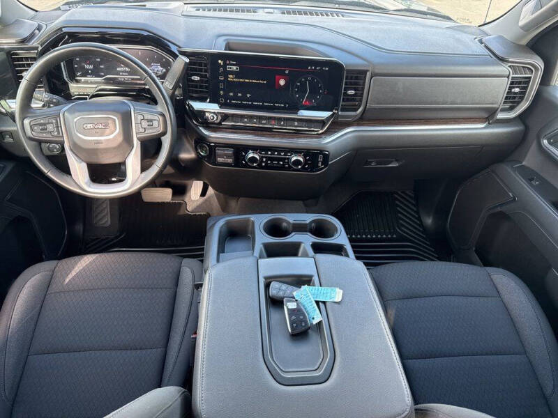 2024 GMC Sierra 1500