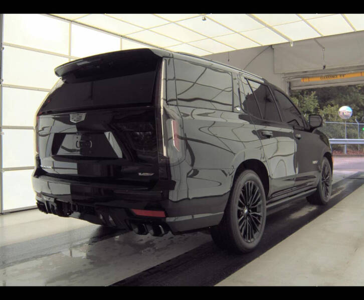 2023 Cadillac Escalade-V