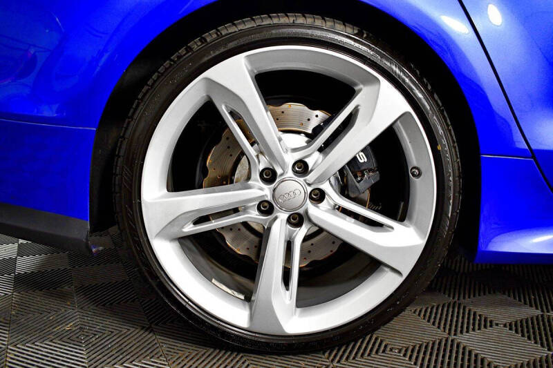 2016 Audi RS 7 4.0T quattro Prestige