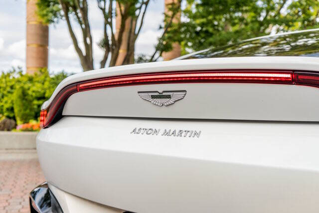 2020 Aston Martin Vantage 14