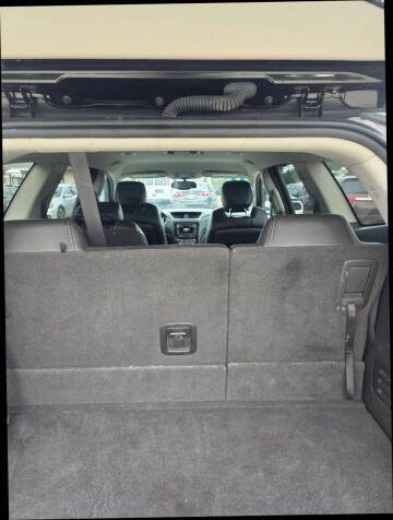 2017 Chevrolet Traverse LT