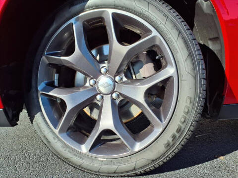 2017 Dodge Challenger SXT