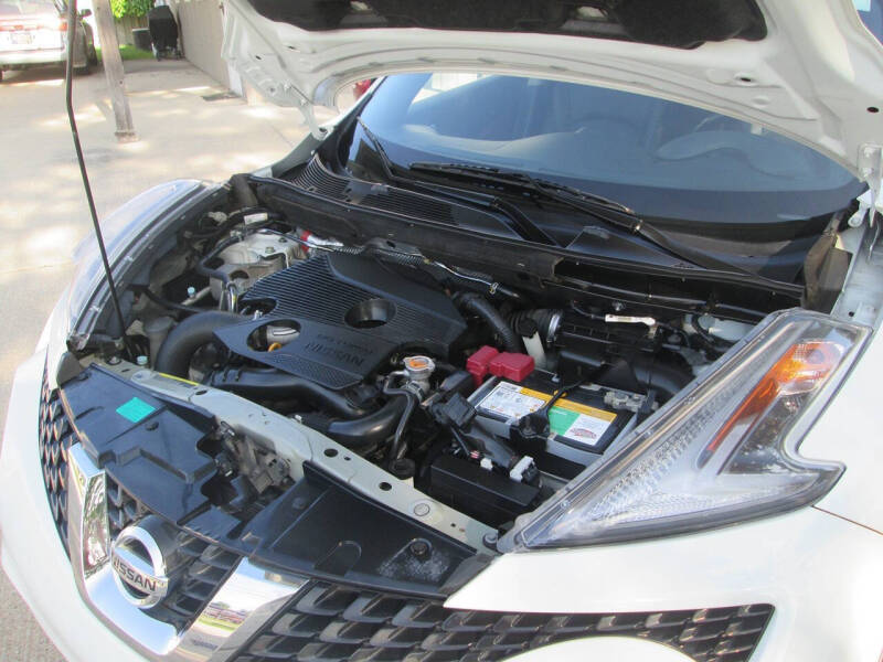 2017 Nissan JUKE SL
