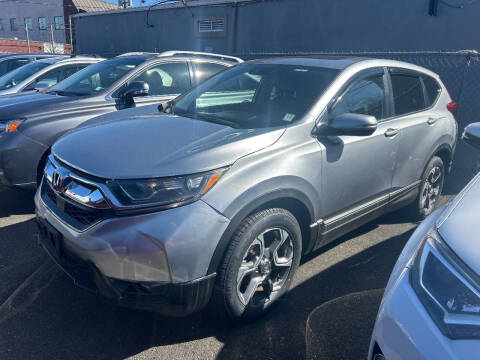 2018 Honda CR-V for sale at OFIER AUTO SALES in Freeport NY