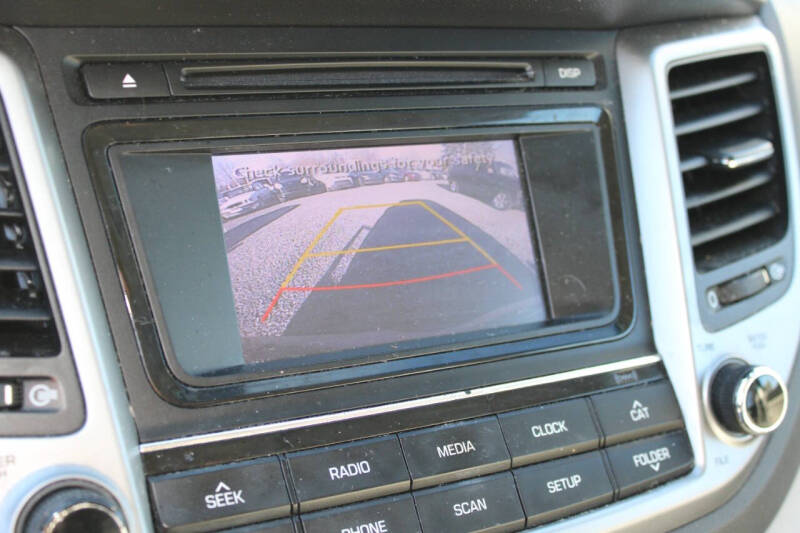 2016 Hyundai Tucson SE