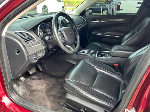 2017 Chrysler 300 Limited