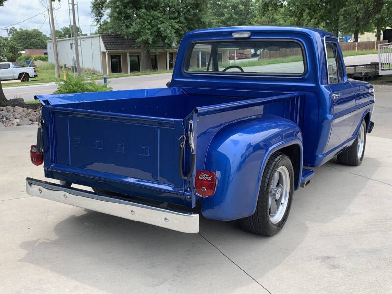 1967 Ford F-100