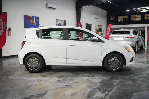 2017 Chevrolet Sonic LT Auto Fleet