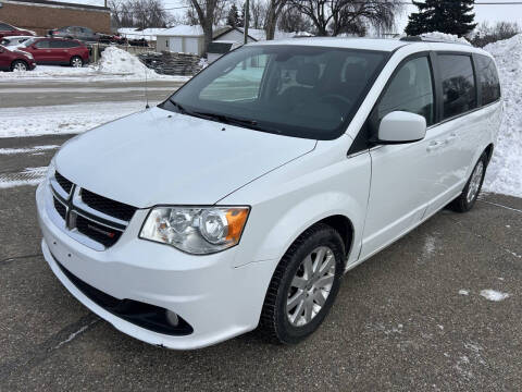 2019 Dodge Grand Caravan for sale at Highway 13 One Stop Shop/R & B Motorsports in Jamestown ND