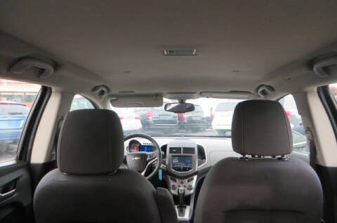 2016 Chevrolet Sonic LT Auto