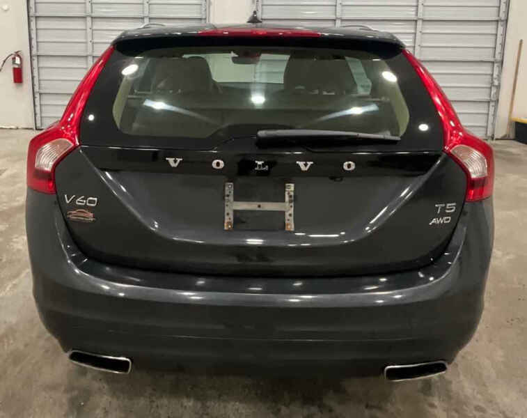 2015 Volvo V60 T5 Premier