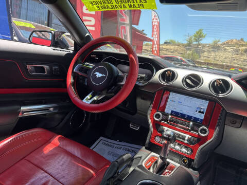 2022 Ford Mustang EcoBoost Premium