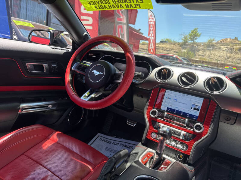 2022 Ford Mustang EcoBoost Premium