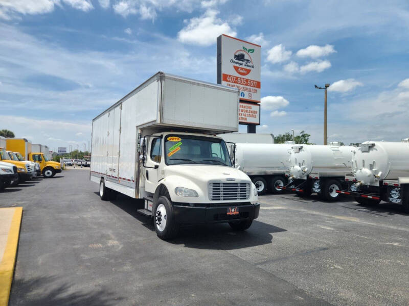 2019 Freightliner M2 106