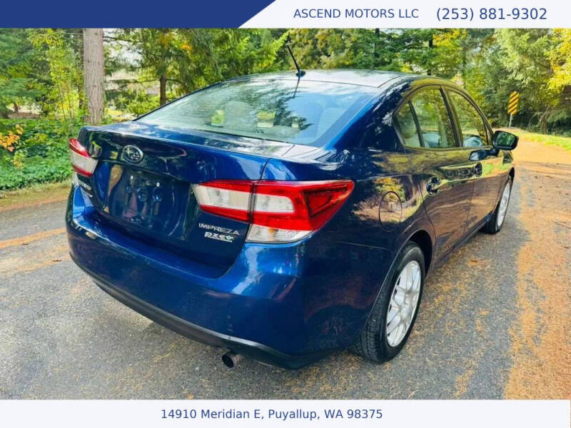 2017 Subaru Impreza 2.0i