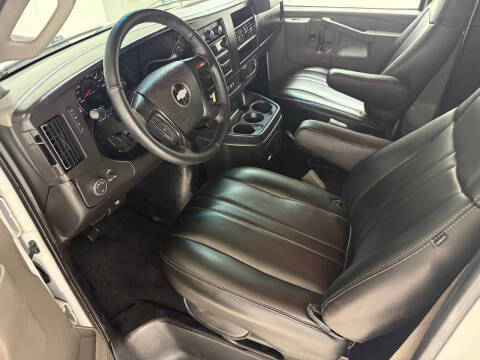 2016 Chevrolet Express LT 3500