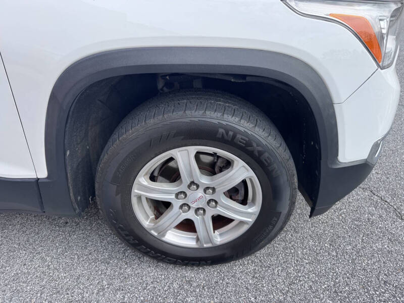 2017 GMC Acadia SLE-1