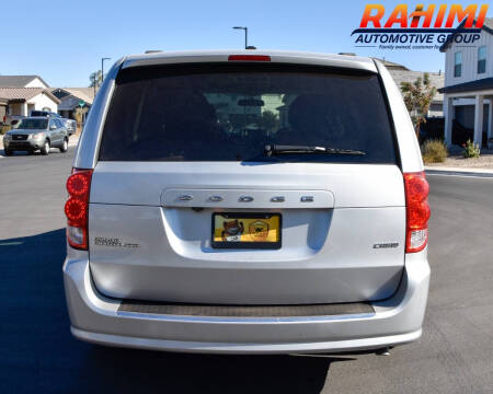 2011 Dodge Grand Caravan Crew