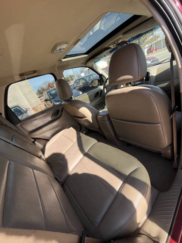 2005 Ford Escape Limited