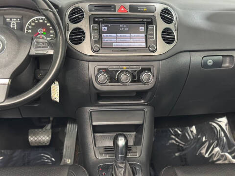 2011 Volkswagen Tiguan