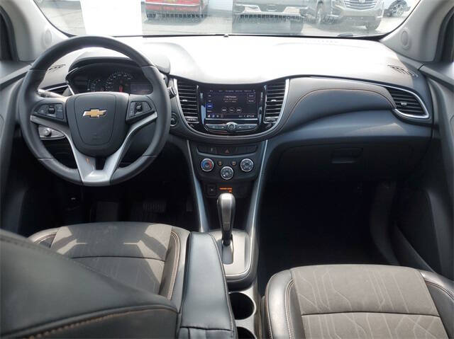 2022 Chevrolet Trax for sale at Bowman Auto Center in Clarkston, MI