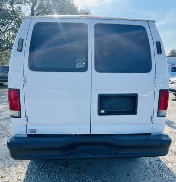 2011 Ford E-Series E-250