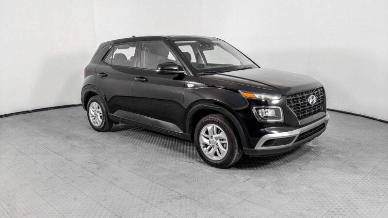 2022 Hyundai Venue SE