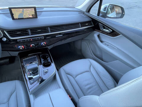2017 Audi Q7 3.0T quattro Premium Plus