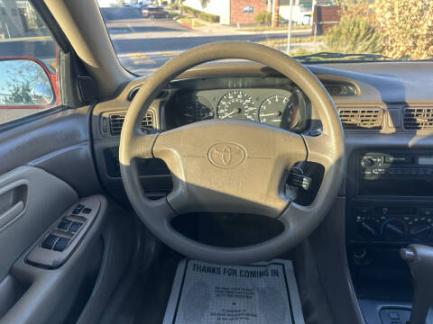 1997 Toyota Camry LE V6