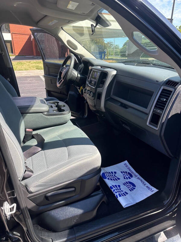 2017 RAM 1500 Express