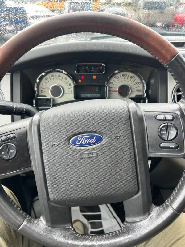 2014 Ford Expedition XLT