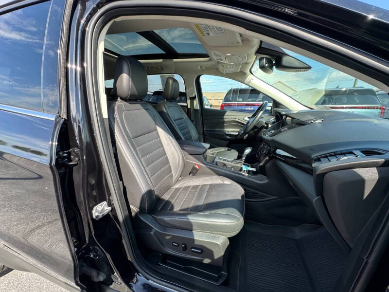 2019 Ford Escape Titanium