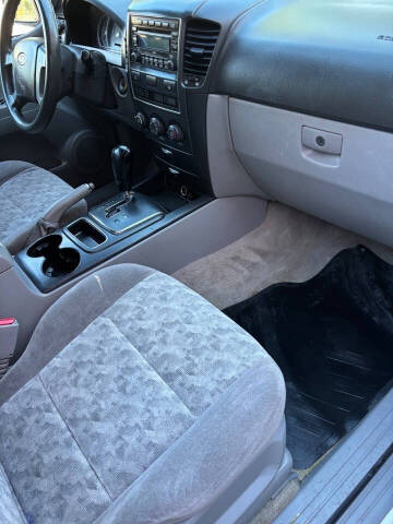 2007 Kia Sorento LX