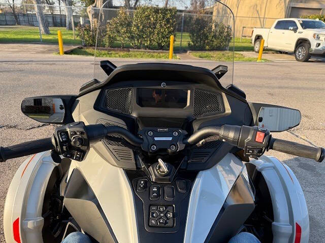 2021 Can-Am Spyder RT