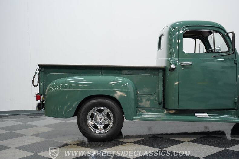 1949 Ford F-100