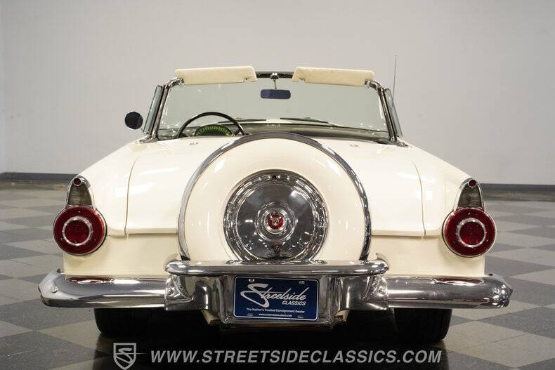 1956 Ford Thunderbird
