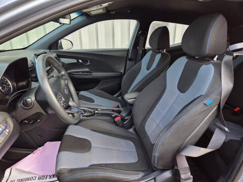 2019 Hyundai Veloster 2.0L